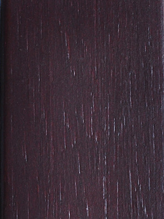 Barva povrchu Meranti